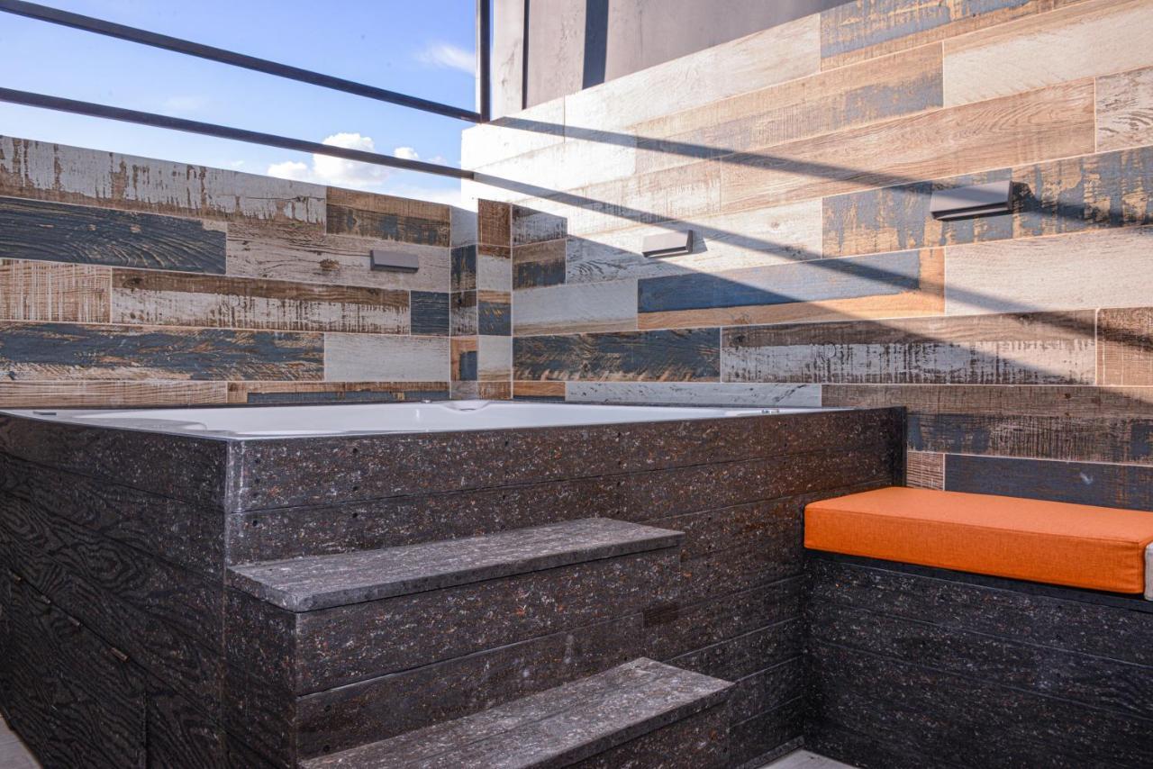 Apartamento Lleras Ac Hot Tub Medellín Eksteriør bilde