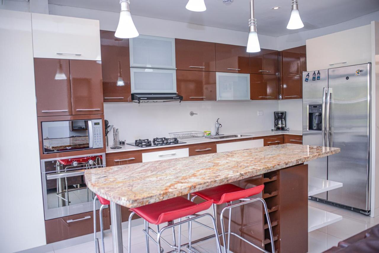 Apartamento Lleras Ac Hot Tub Medellín Eksteriør bilde